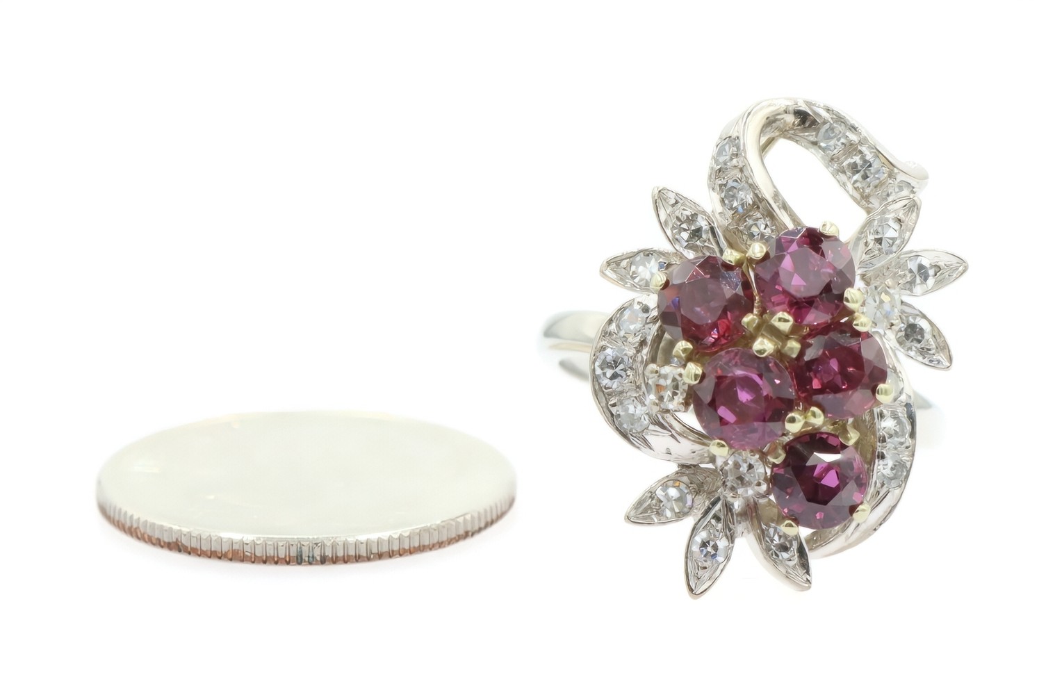 Mid-Century Style 1.20 Ctw Round Garnet & Single-Cut Diamond 14KT Gold Ring