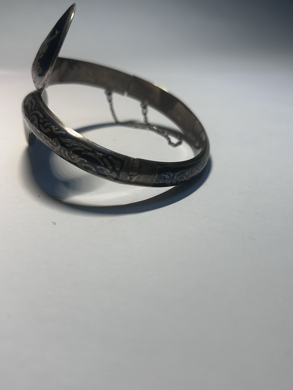 Sterling Vintage Engraved Cuff Bracelet 925 Silver Push Lock