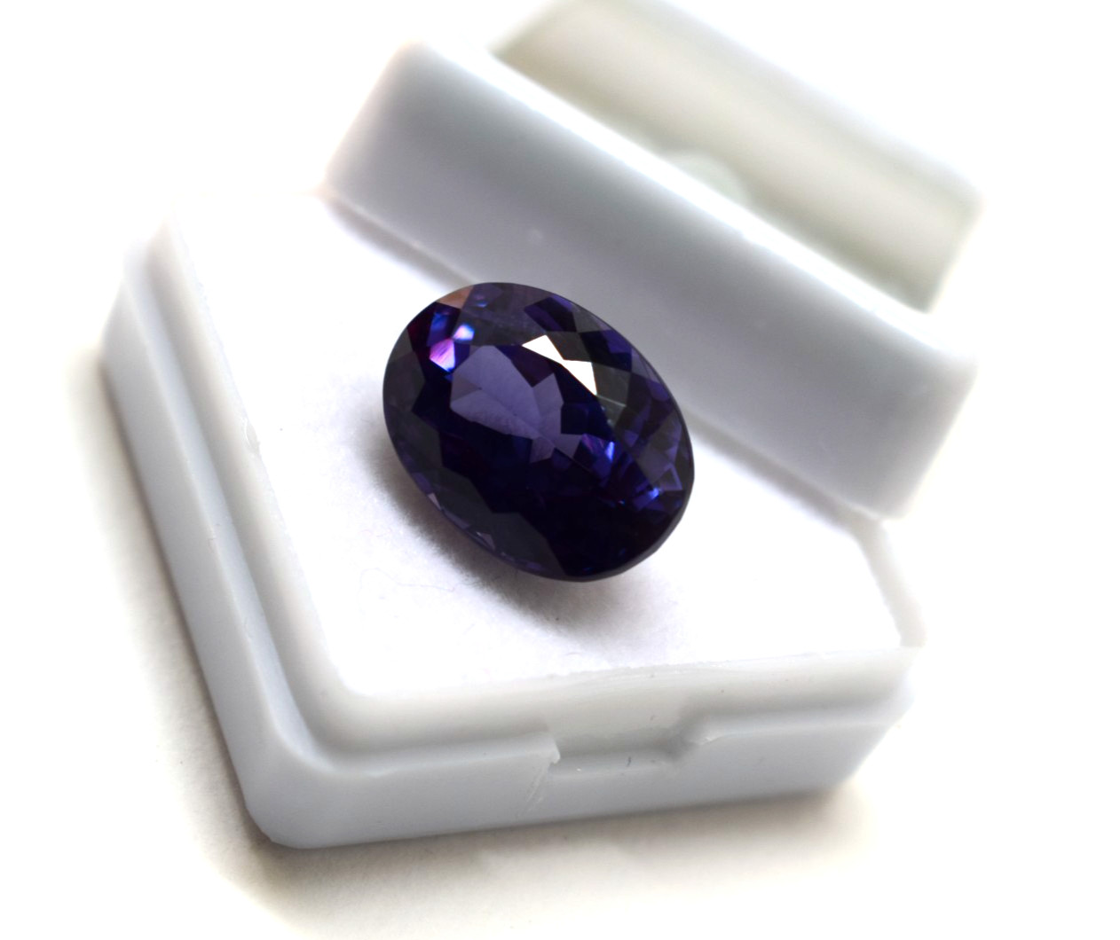Russian Alexandrite Color Change Oval Cut 9.65 Ct A+ CERTIFIED Natural Gemstone