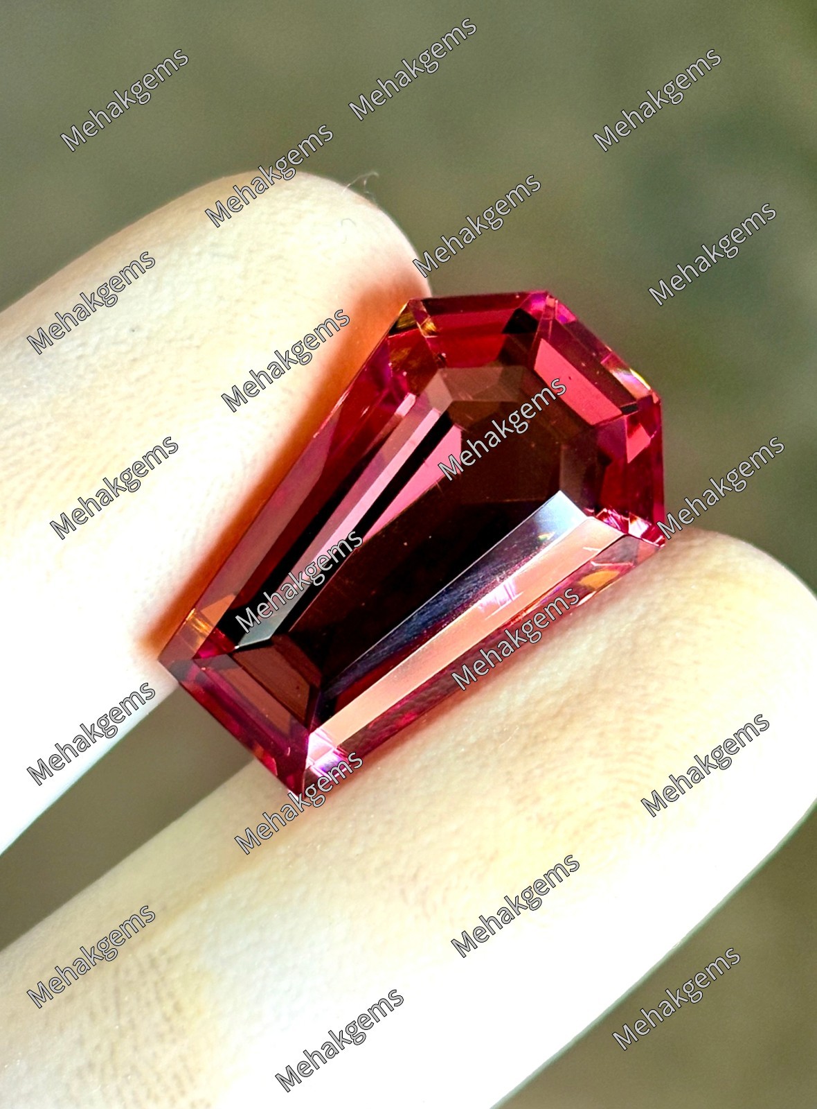 33 Ct Color Change Zultanite Gemstone, Coffin Cut Diaspore for Statement Ring
