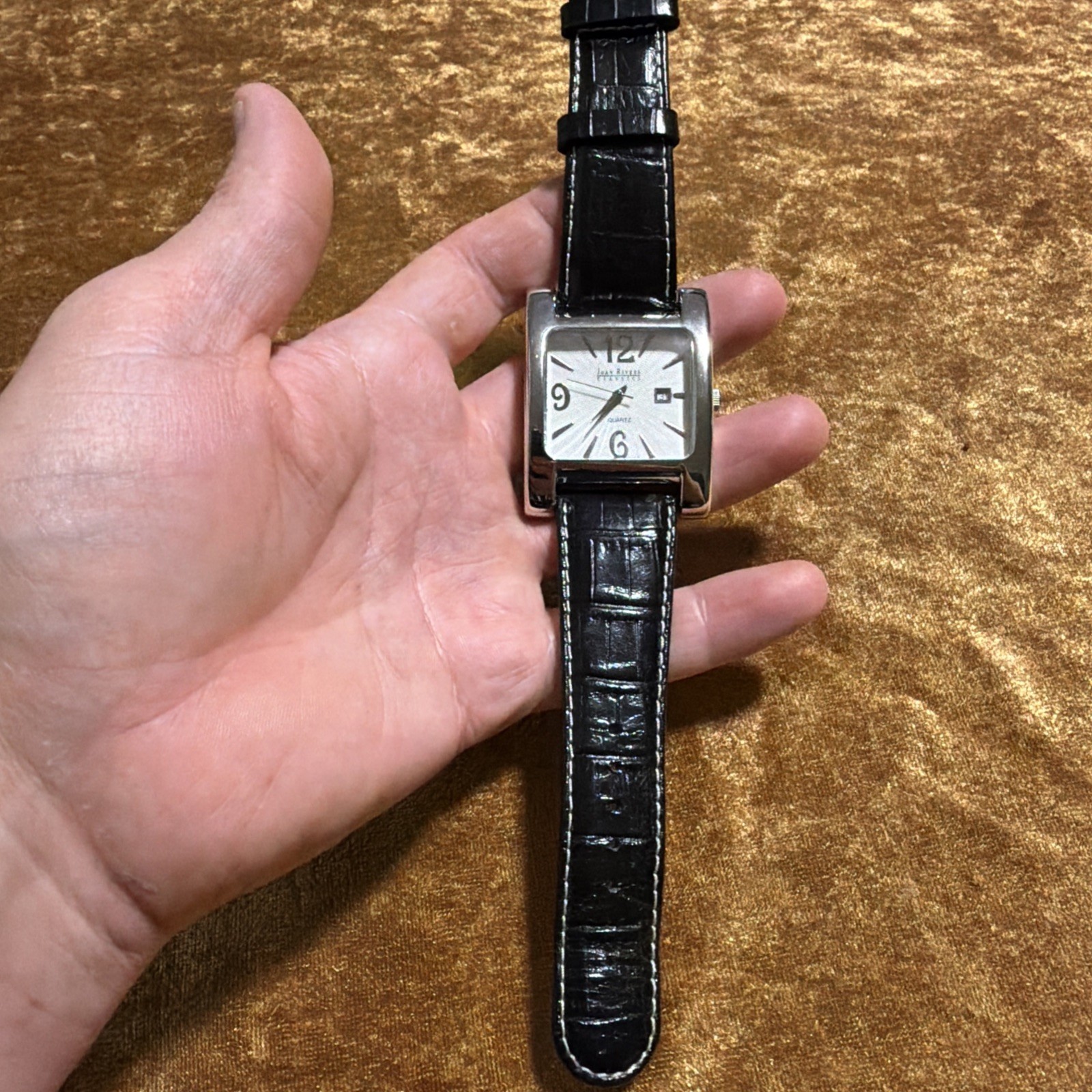 Vintage Joan Rivers Classics V377 Women’s Boyfriend Watch Black Leather Band