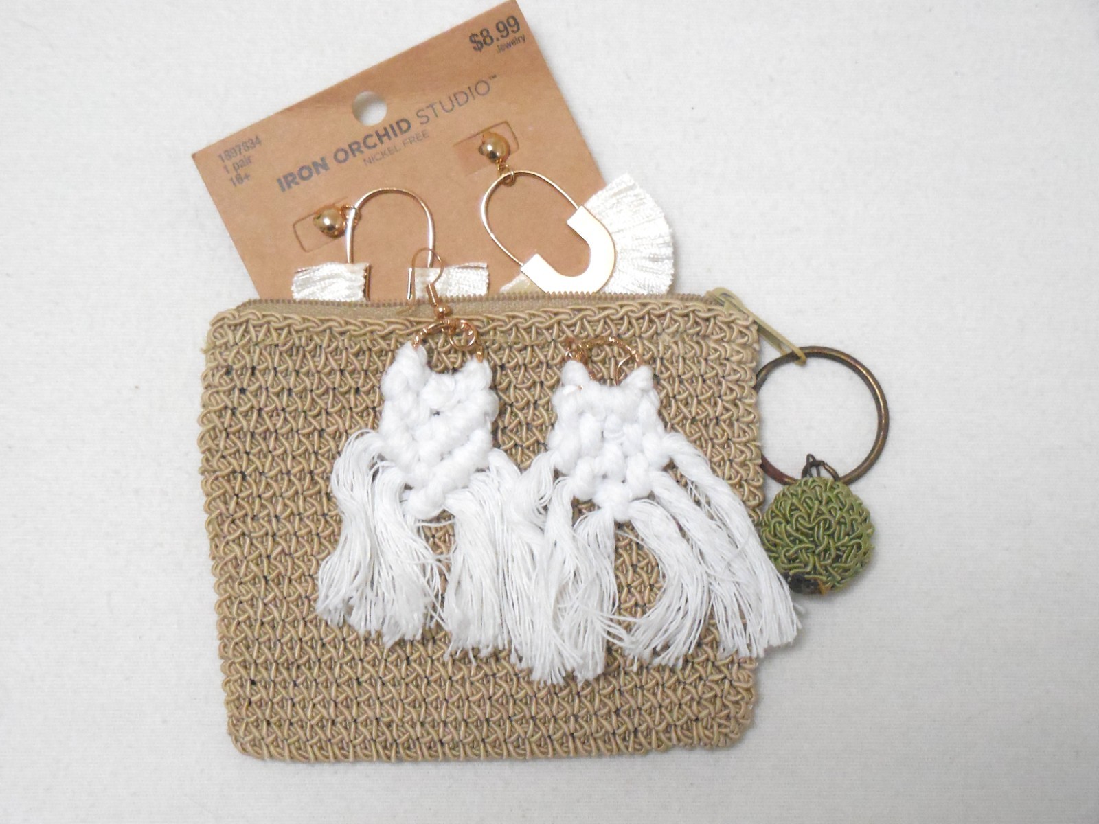 2 Pairs of Women’s Fabric Dangle Earring in Ivory w/ Vintage Woven Coin Bag