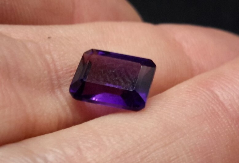 2.50 ct FLUORITE Faceted Gemstone 9x7x4.5 mm