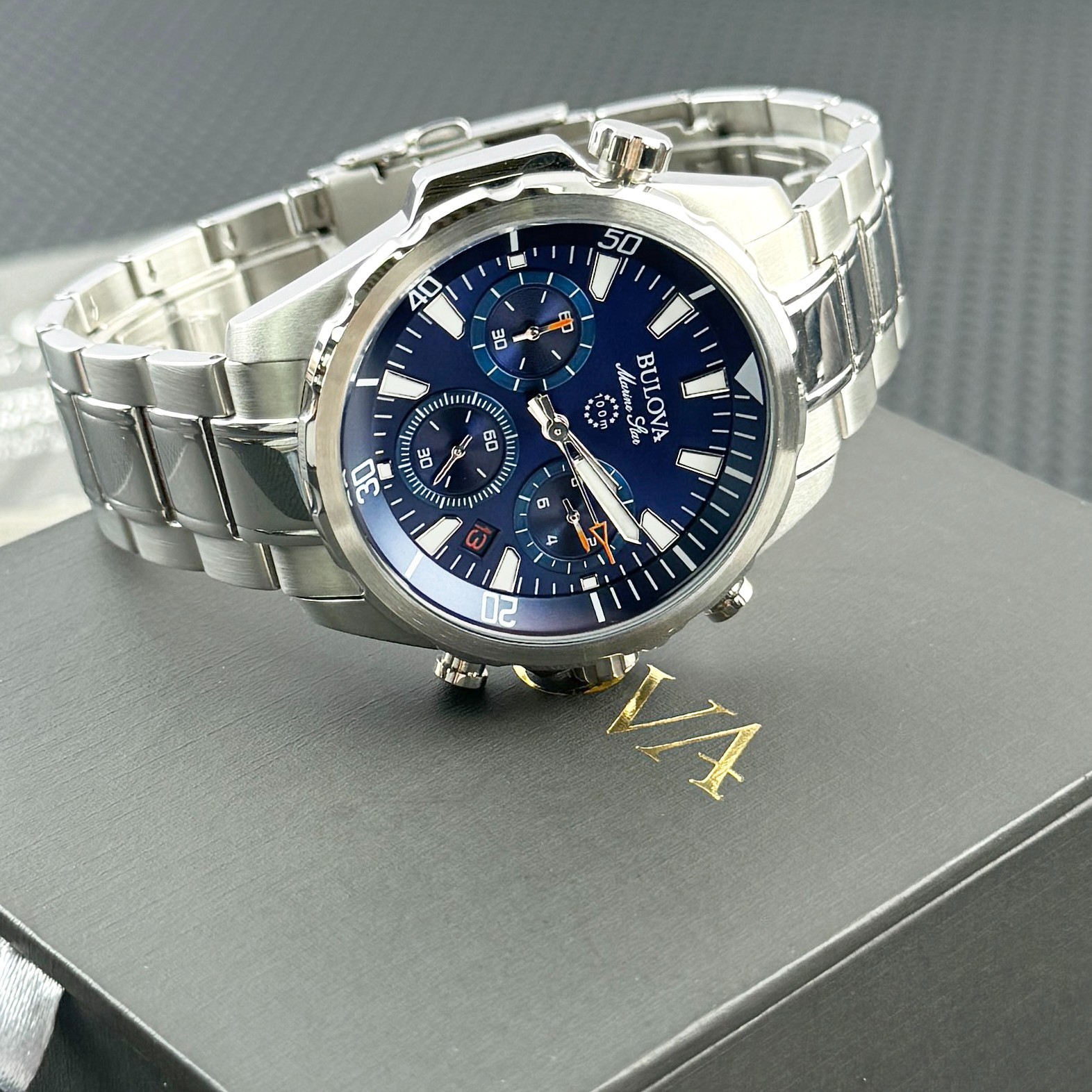 Bulova Marine Star Blue Dial 96B256 Quartz Men’s Watch 43.5mm