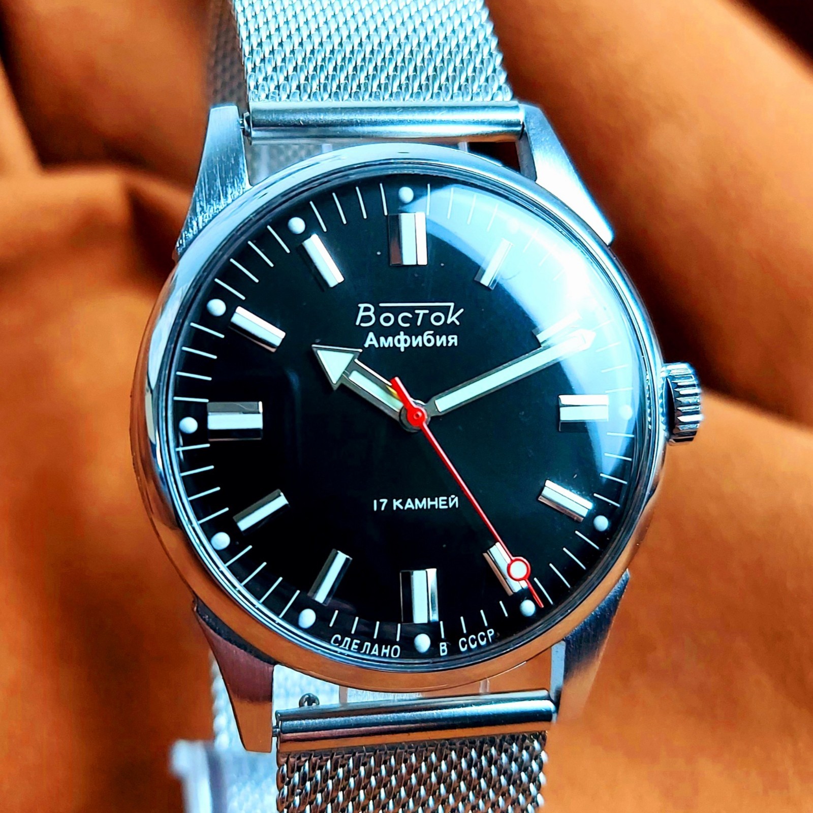 Soviet Wrist Watch Vostok Wostok Amphibian USSR 17 Jewels Vintage Men’s Watch