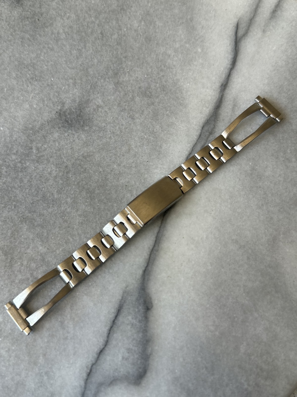 Bracelet de montre vintage en acier inoxydable