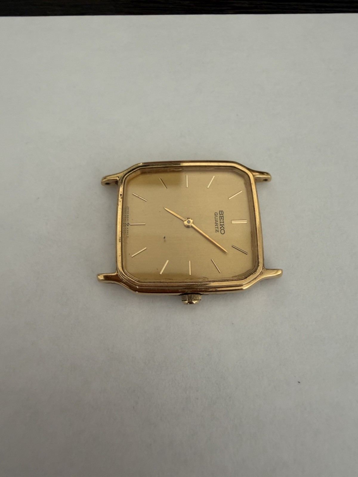 Seiko Quartz Gold Tone Square Analog Dress Watch Head Only Stick Indices