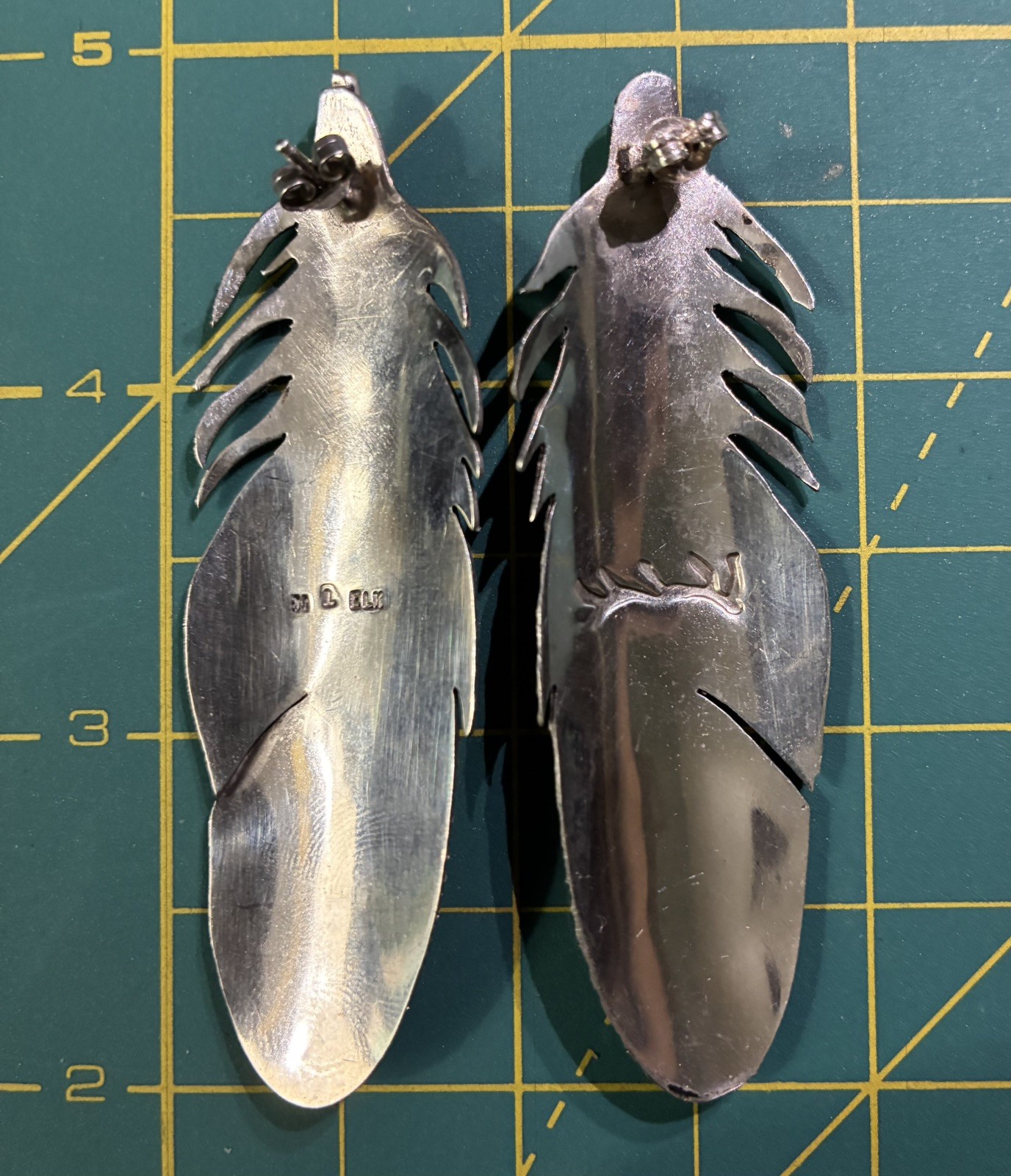 LAKOTA SIOUX STERLING/STONE Feather Earrings R.I.P. Micheal Little Elk 1950-2012