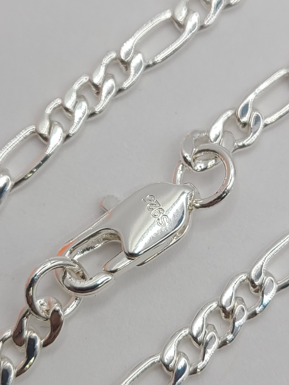 Mens .925 Sterling Silver Flat Figaro Link Chain Necklace 3.3mm 18 inches 7.04gr