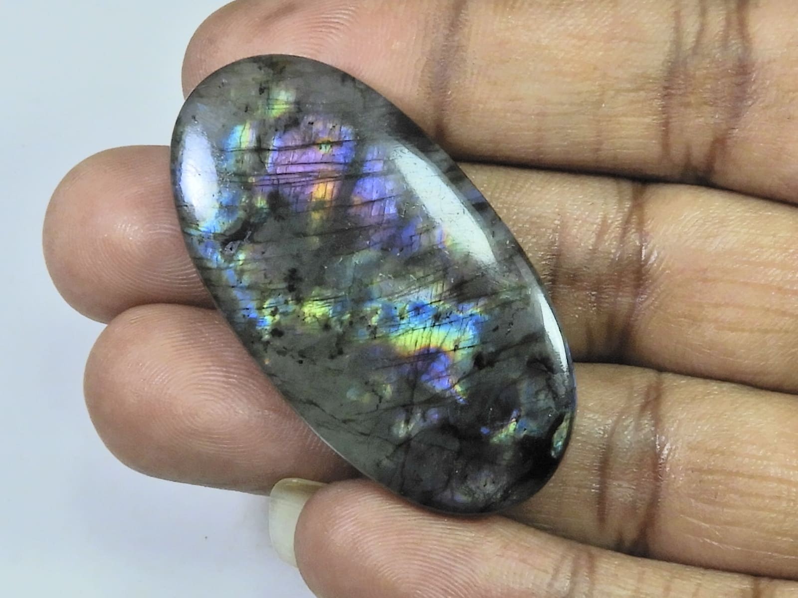 24X46X05MM Natural Purple Labradorite Spectrolite Oval Loose Gemstone 64Cts. G08