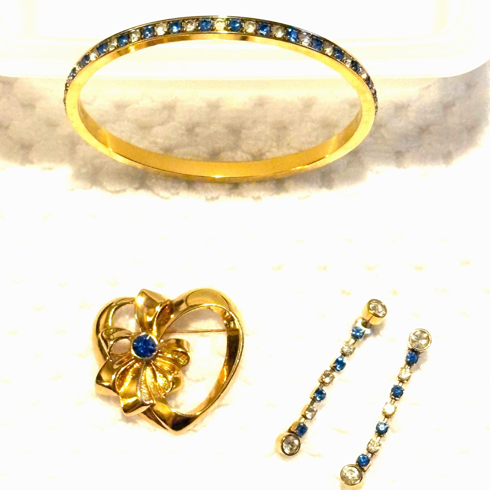 September blue birthstone jewelry lot—Avon heart pin & bangle bracelet, earrings