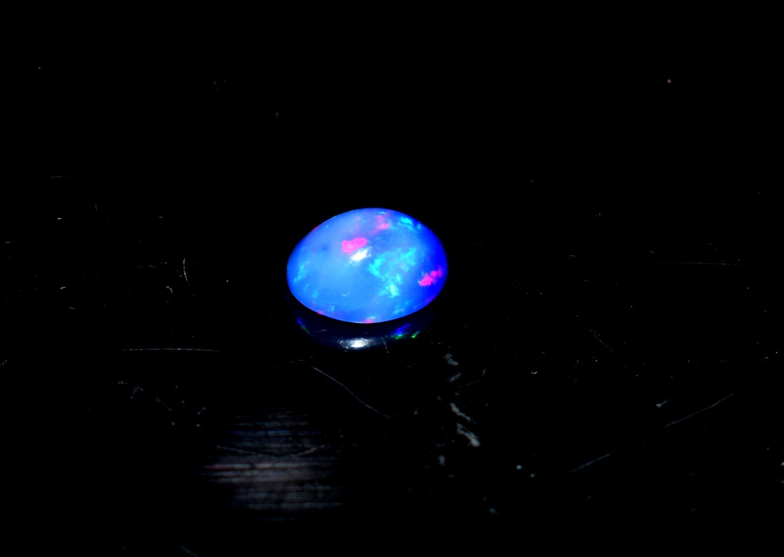 2.20Crt Natural Ethiopian Purple Opal Fire Opal Loose Gemstone cabochon F2229