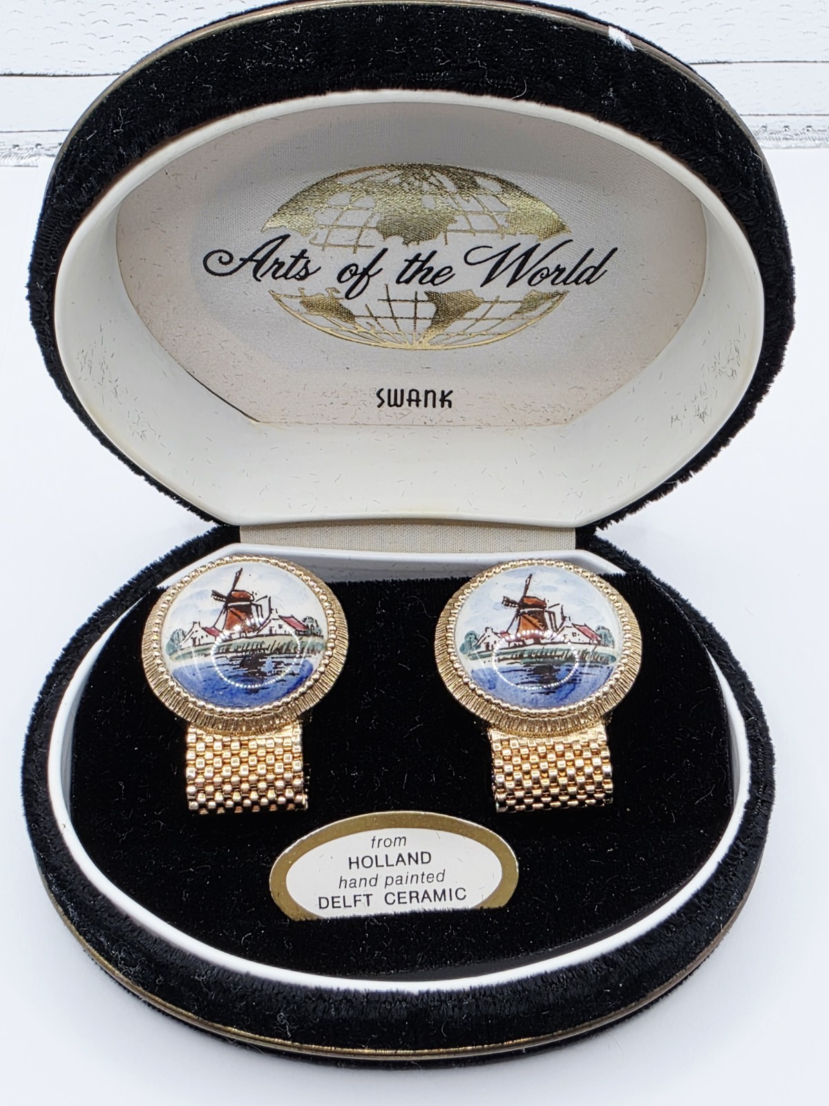 Swank Cufflinks Arts of the World Holland Hand Painted Delft In Original Box