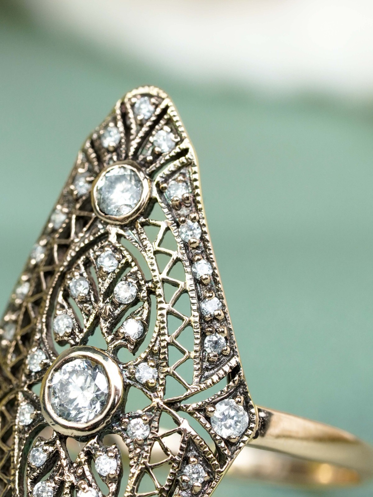 14K Yellow Gold Diamond Vintage Style Filigree Dinner Ring