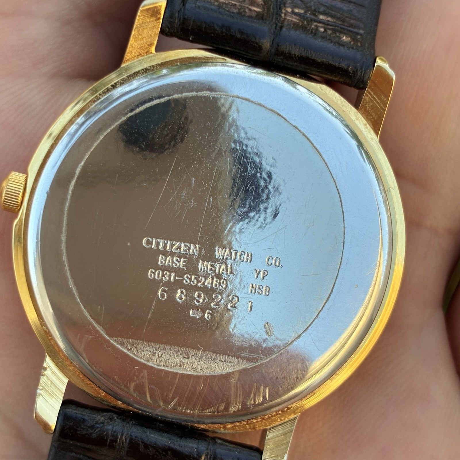BEAUTIFUL Citizen Men’s Classic Dress Watch