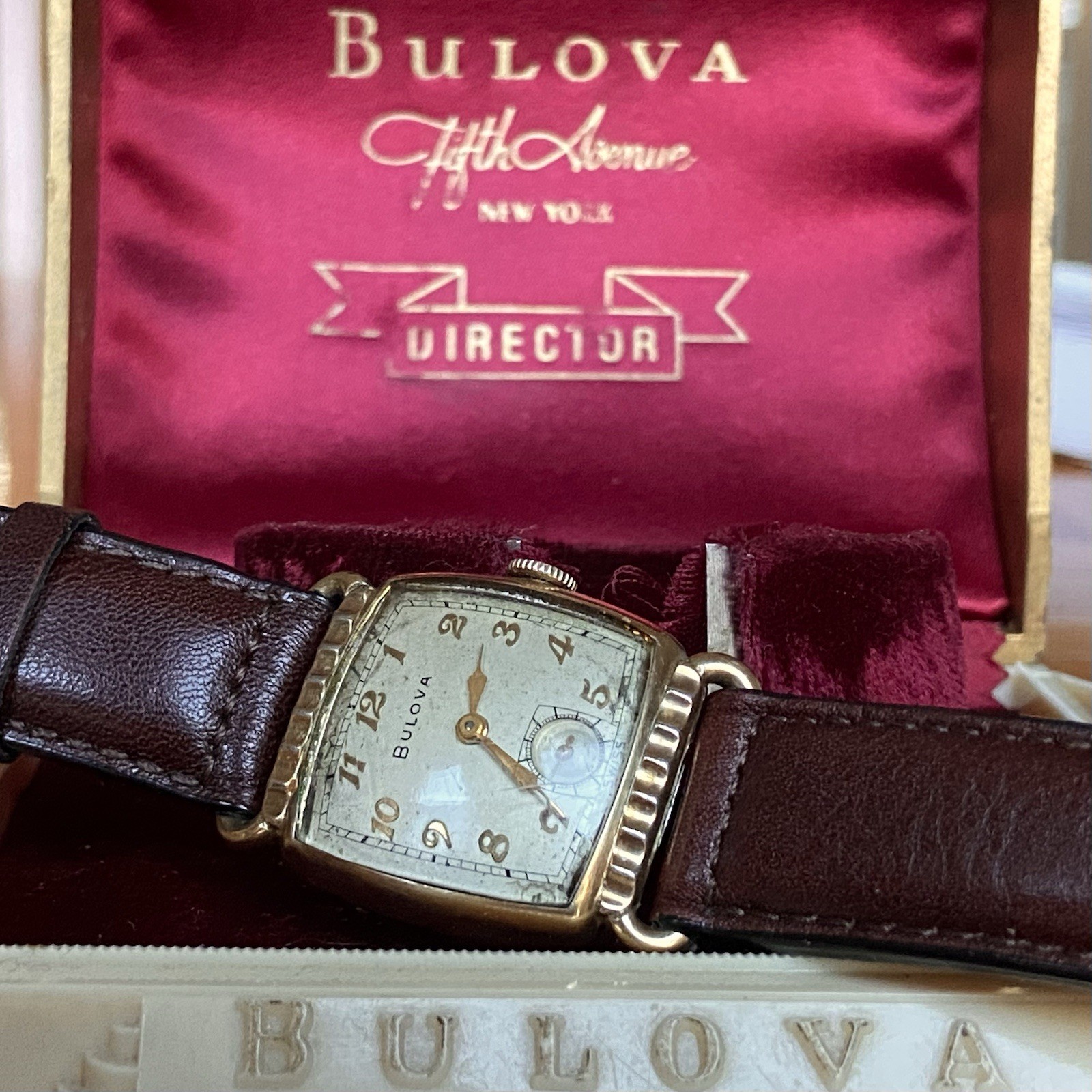 1950 Bulova Director 15 Jewel 10BC Men’s Vintage Tank Watch w/ Presentation Box