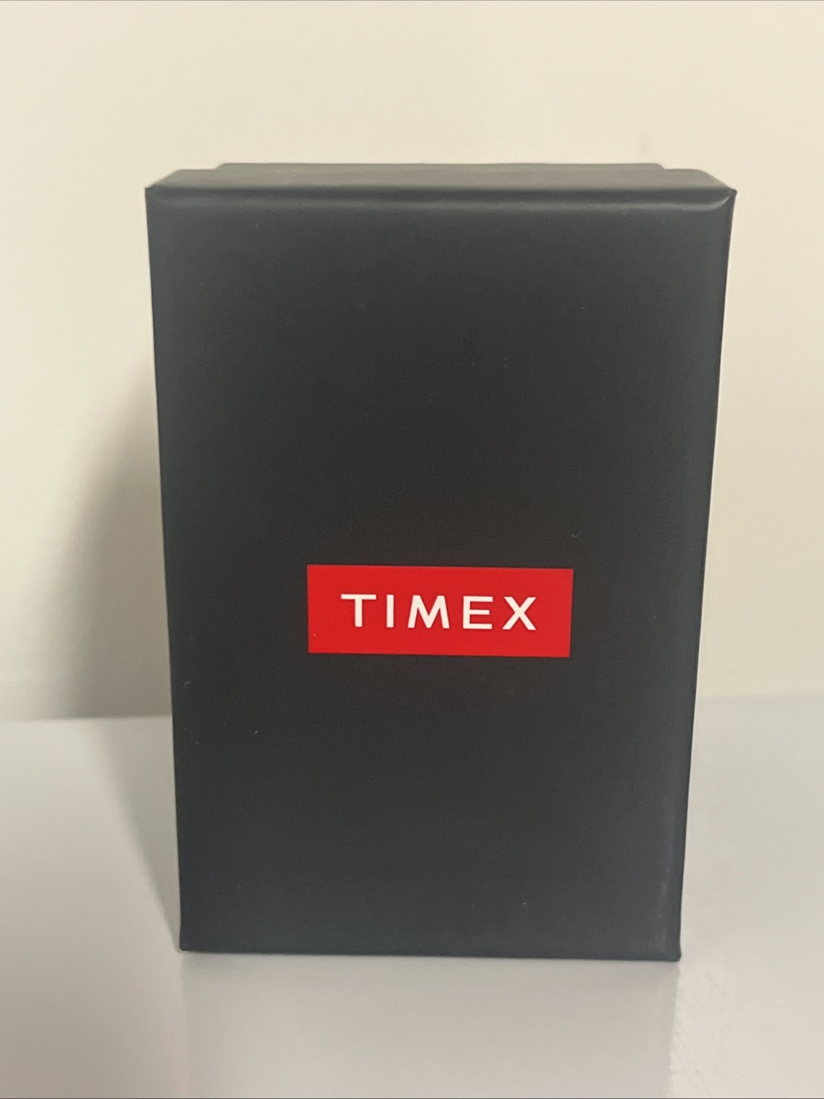 Timex Women’s Indiglo Watch Gold Tone Expansion Band Date New in Box T2H371 WX