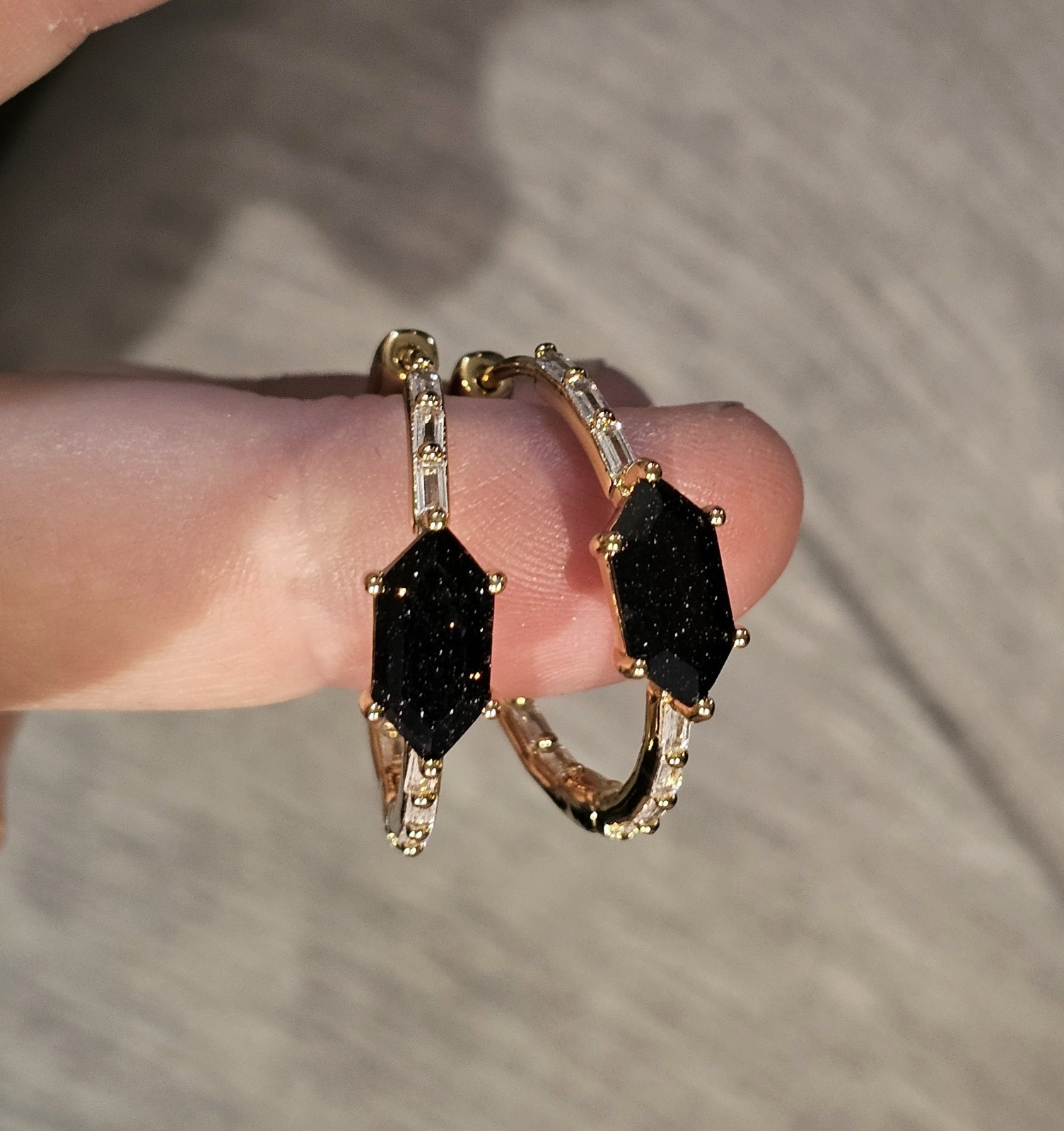 Untamed Bomb Party Wild Disobedience Lab Onyx Sandstone Earrings Gold Plating