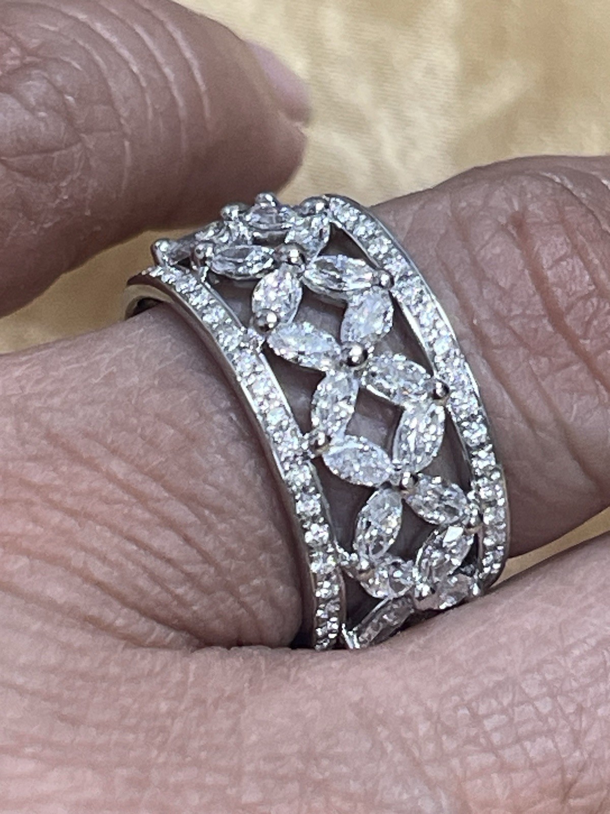 Tiffany & Co. Victoria Platinum 2.34ct Diamond Ring