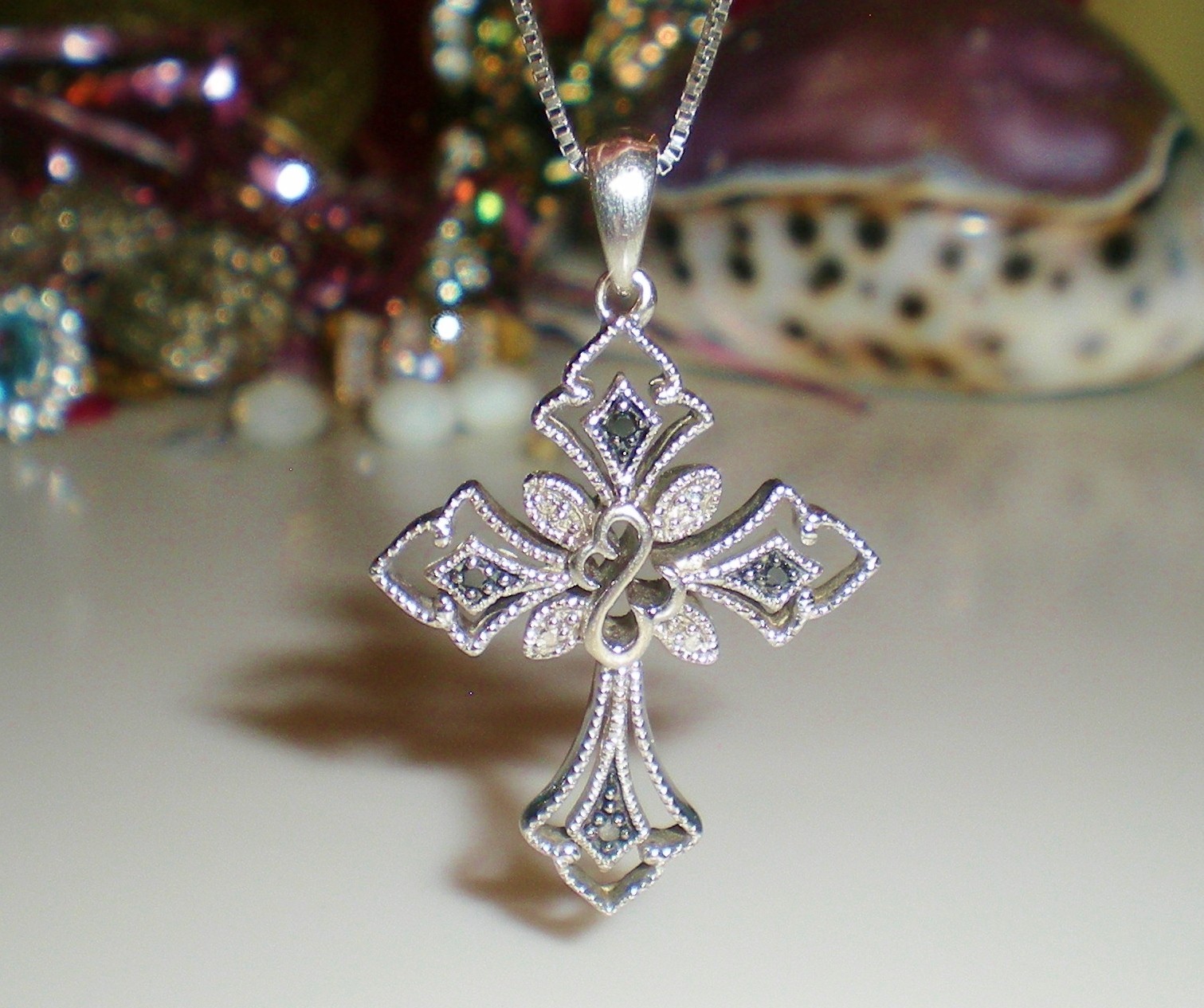 Jane Seymour SS Open Hearts Gothic CROSS 1/6ct Diamond Necklace 💎 KAY BOX 💎