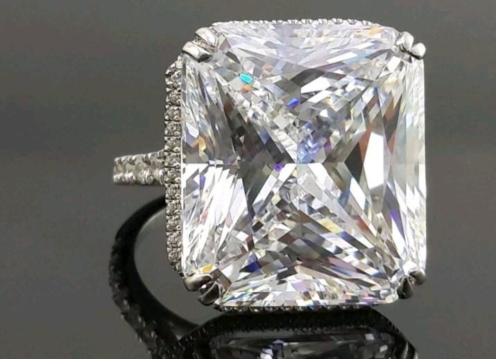 Rare 41 Ct Certified Treated Off White Diamond Solitaire Ring, 925 Silver