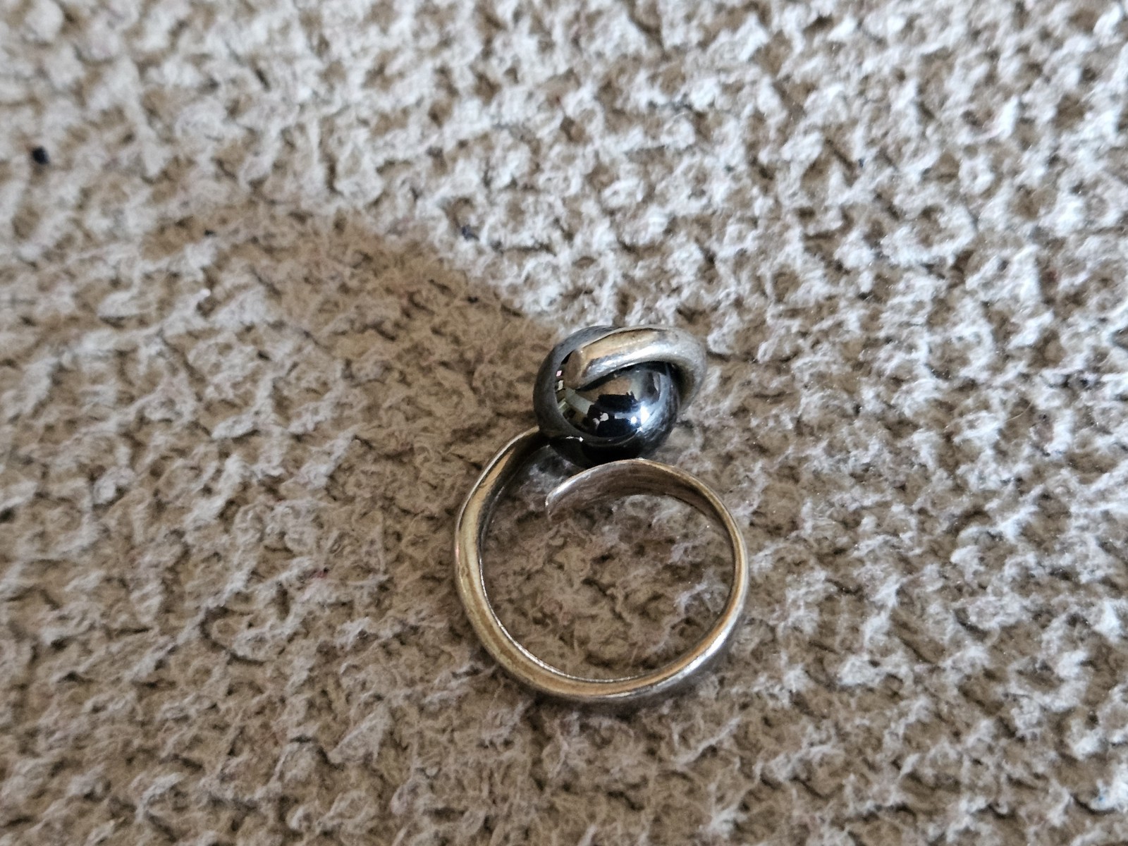 SUSAN CUMMINGS 1980’s Rare Sterling Orbital Swirl Statement Ring Hematite Size 6