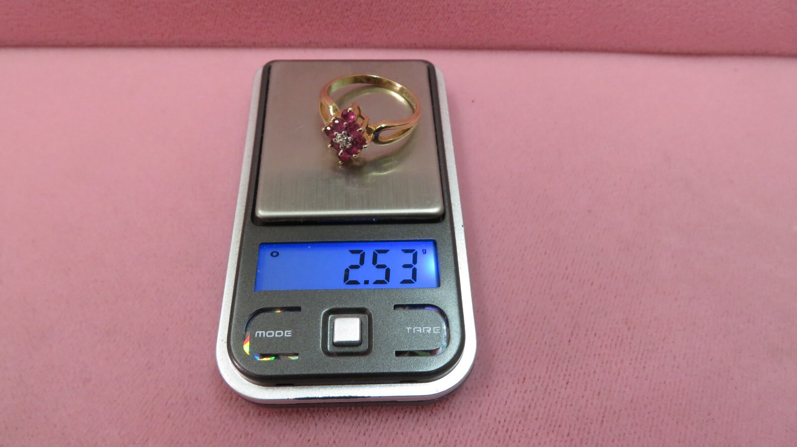 10K Solid Gold Ruby Diamond Band Ring Size 5.75 / 2.53 Grams