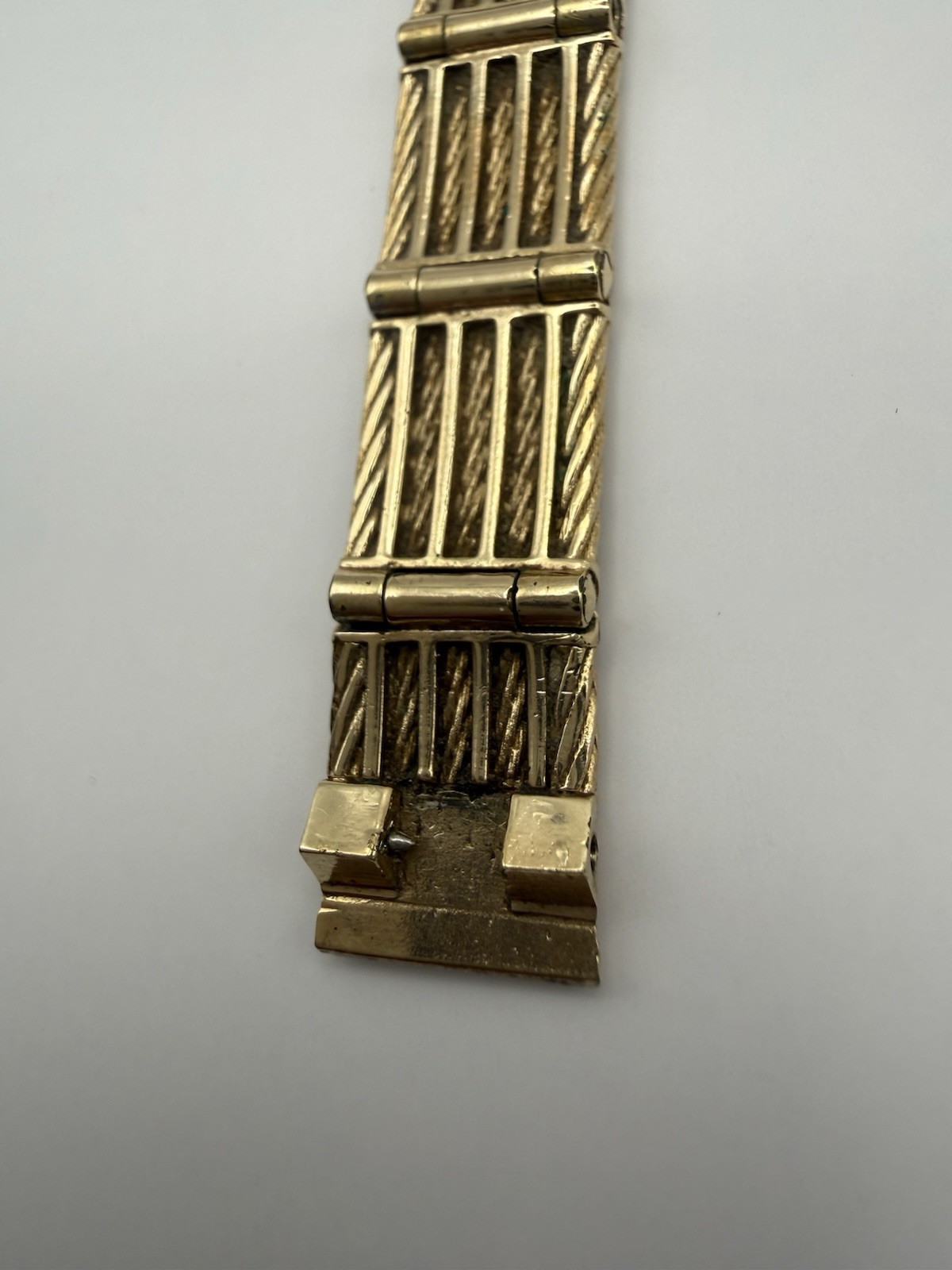 Seiko Quartz Women’s Vintage 1980s Rectangle Gold Bracelet Watch Black Dial