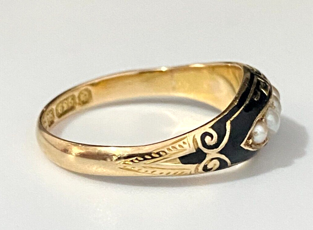 Victorian 15K Yellow Gold W/ Pearl Enamel Ring C1881 Size P 1/2 – 7 3/4