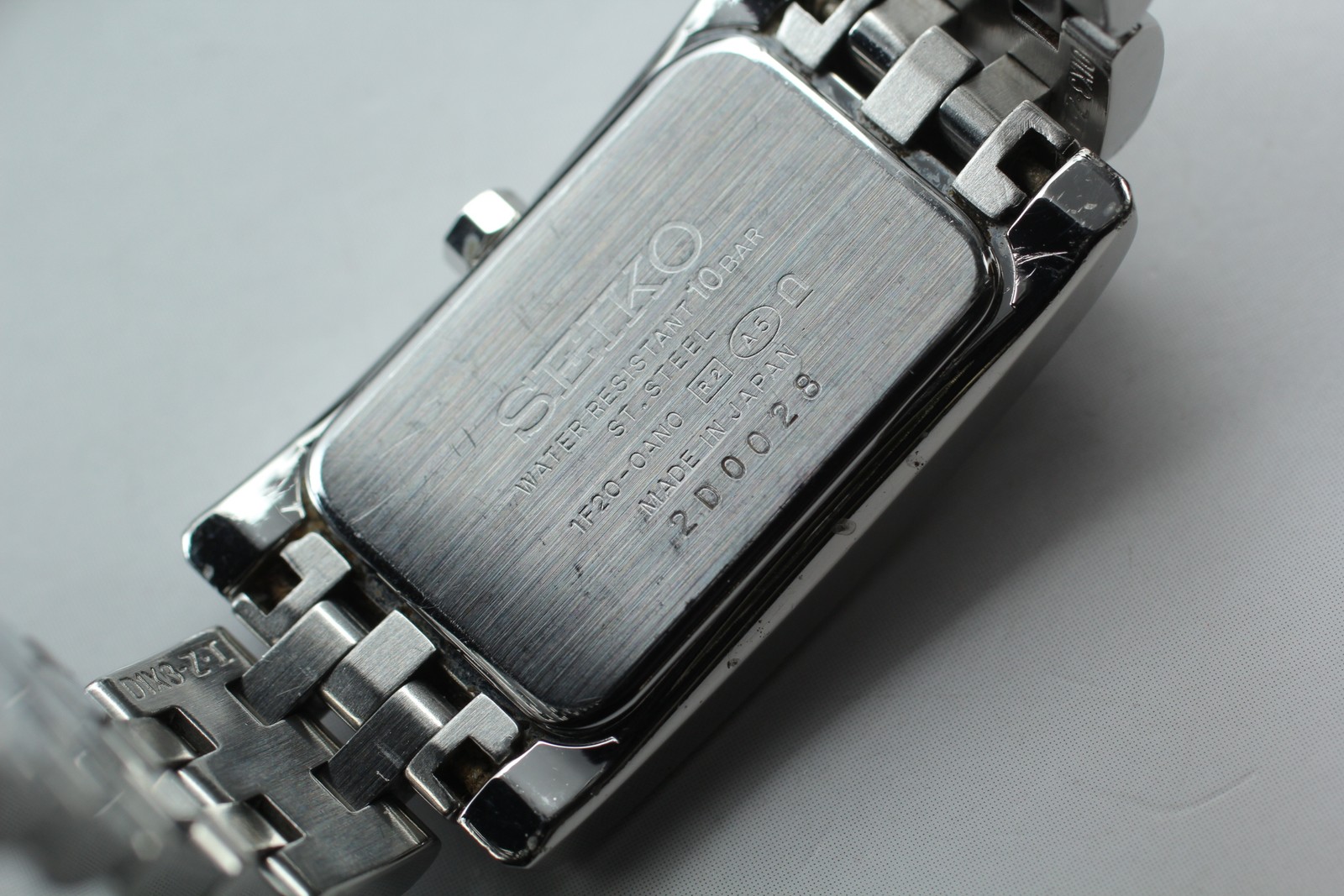 Vtg 2002 [Near MINT] Seiko Exceline 1F20-0AN0 Quartz Tank Womens Watch JAPAN