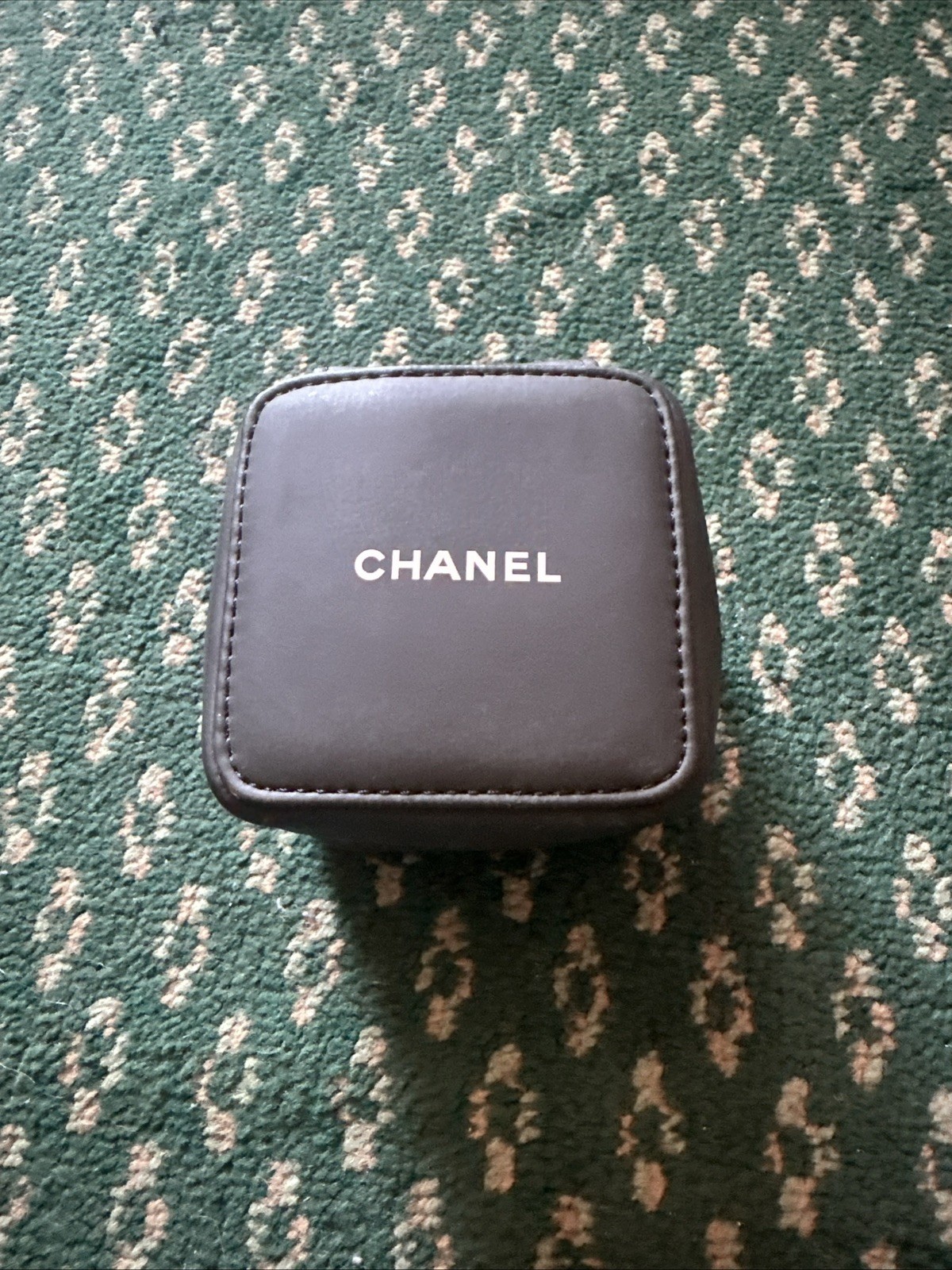 CHANEL Travel Watch Case Jewelry Box Black Zip Pouch Organizer Cushion
