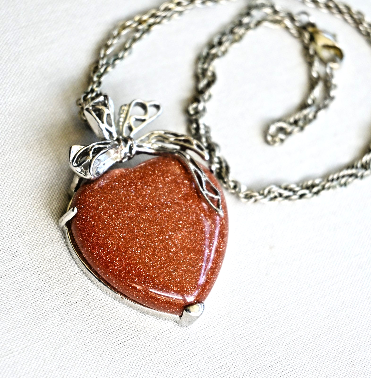 Gold Sandstone Love Heart Goldstone Silver Tone Pendant Necklace