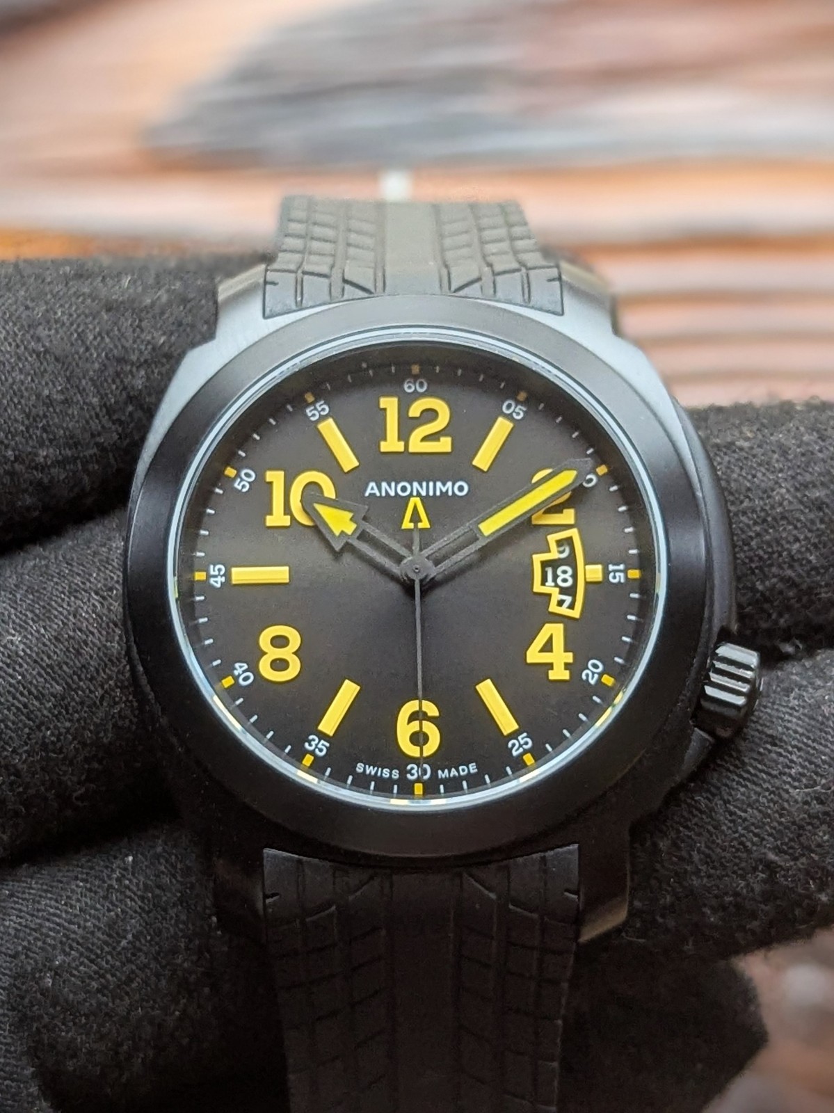 Anonimo Sailor Excellent condition Swiss Made Automatic Black w/Yellow accents