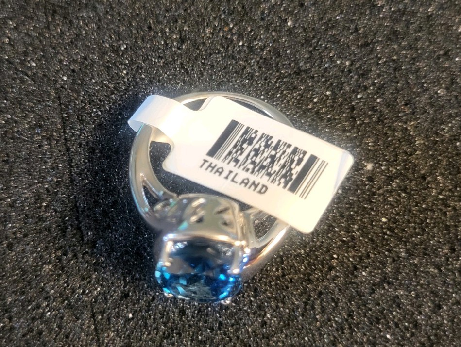 Exquisite London Blue TOPAZ (3.85ctw) Solitaire Ring, 925SS, Sz 6, NIP