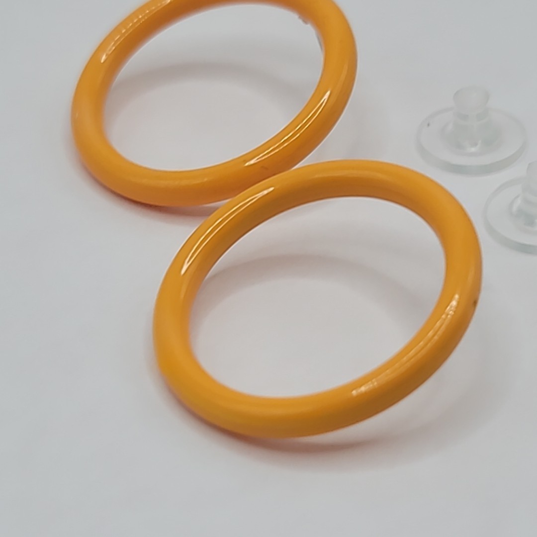 Vtg Mustard Yellow Enamel Round Hoop Pierced Stud Earrings