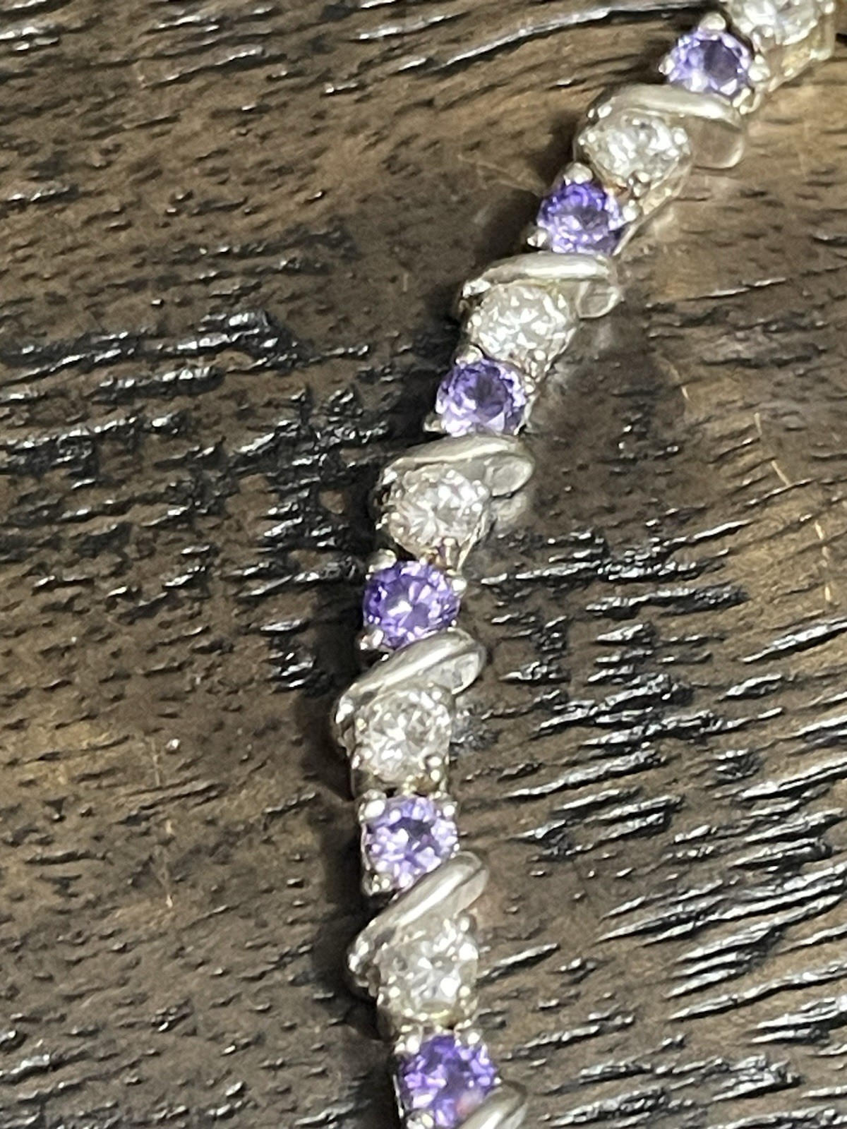 Vtg Sterling Silver Amethyst Crystal ￼Tennis Bracelet 7.5″. Box Clasp 13.7g