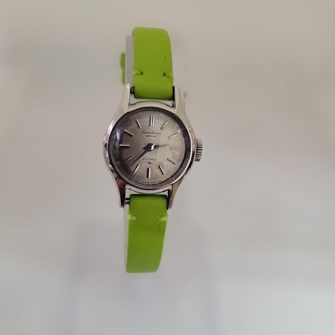 Working SEIKO manual winding ladies’ watch