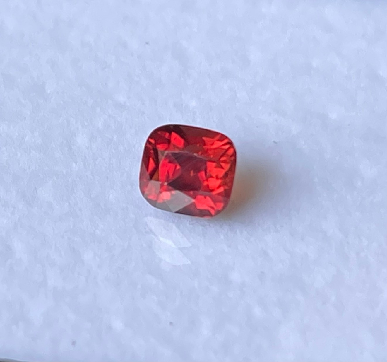 Natural 100% VVS 2.86 ct 8.6×7.6×5.2 mm Cushion Orange Gamet Mozambique, Africa