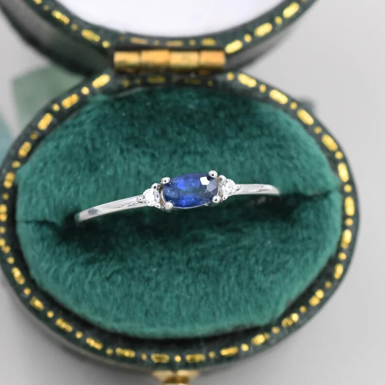 1.70Ct Oval Simulated Sapphire Women Engagement Band Ring 14k White Gold Plated