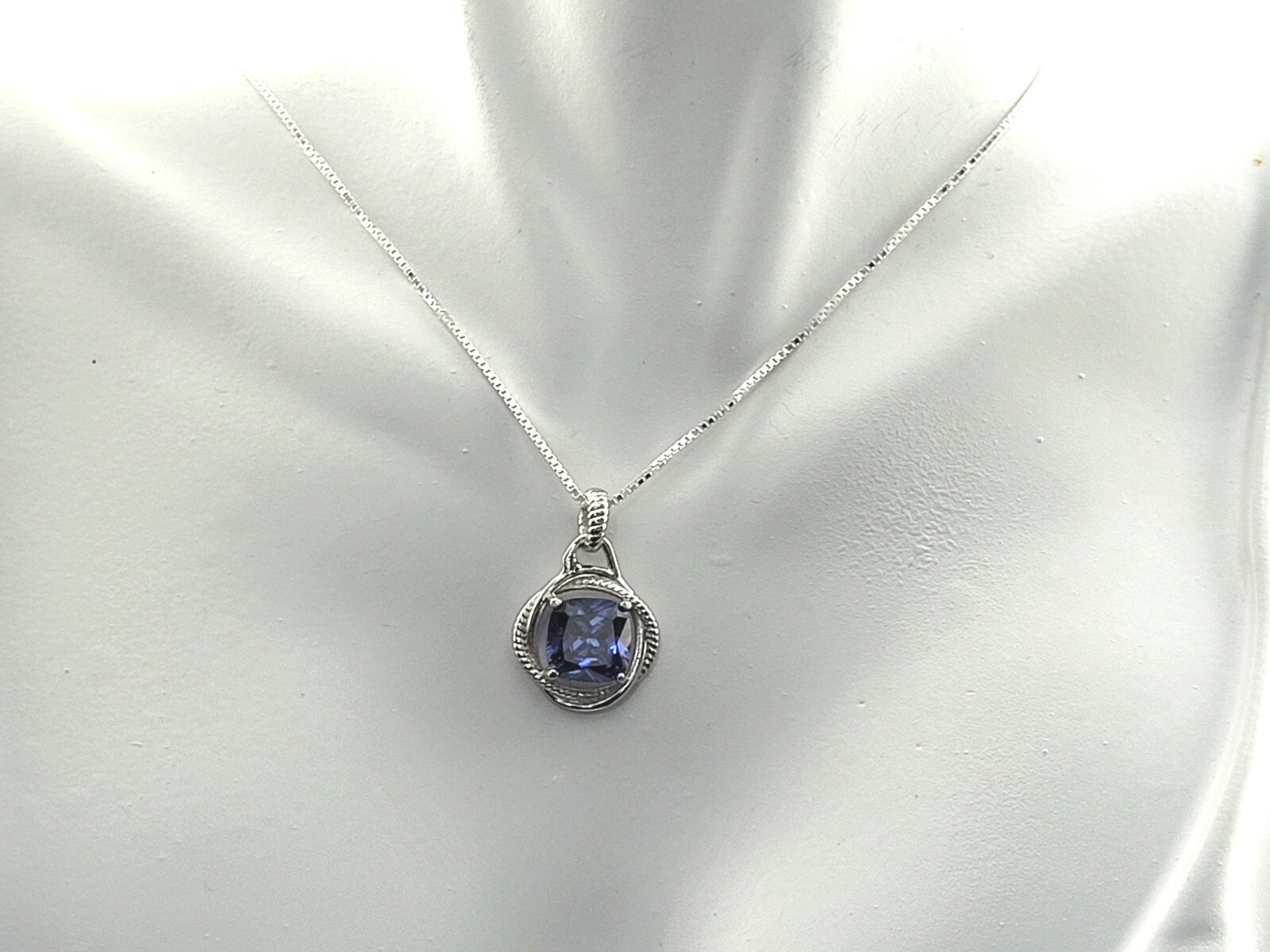 TANZANITE 8mm CUSHION INFINITY NECKLACE (16″ Or 18″) 925 Sterling Silver