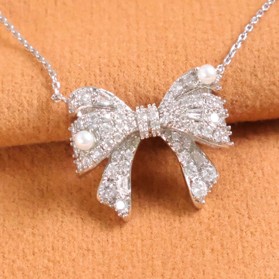 Kendra Scott | Krista – Silver White Mix Bow Pendant Necklace