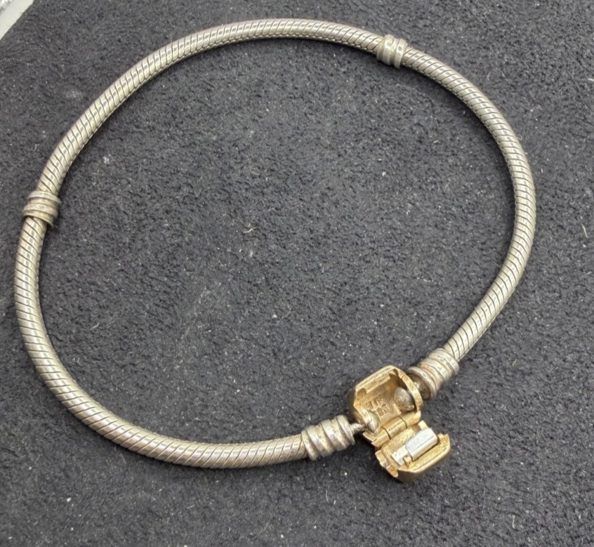 Pandora SS & 14K Gold Barrel Clasp CHarm Bracelet 8 1/8″ (076PID)