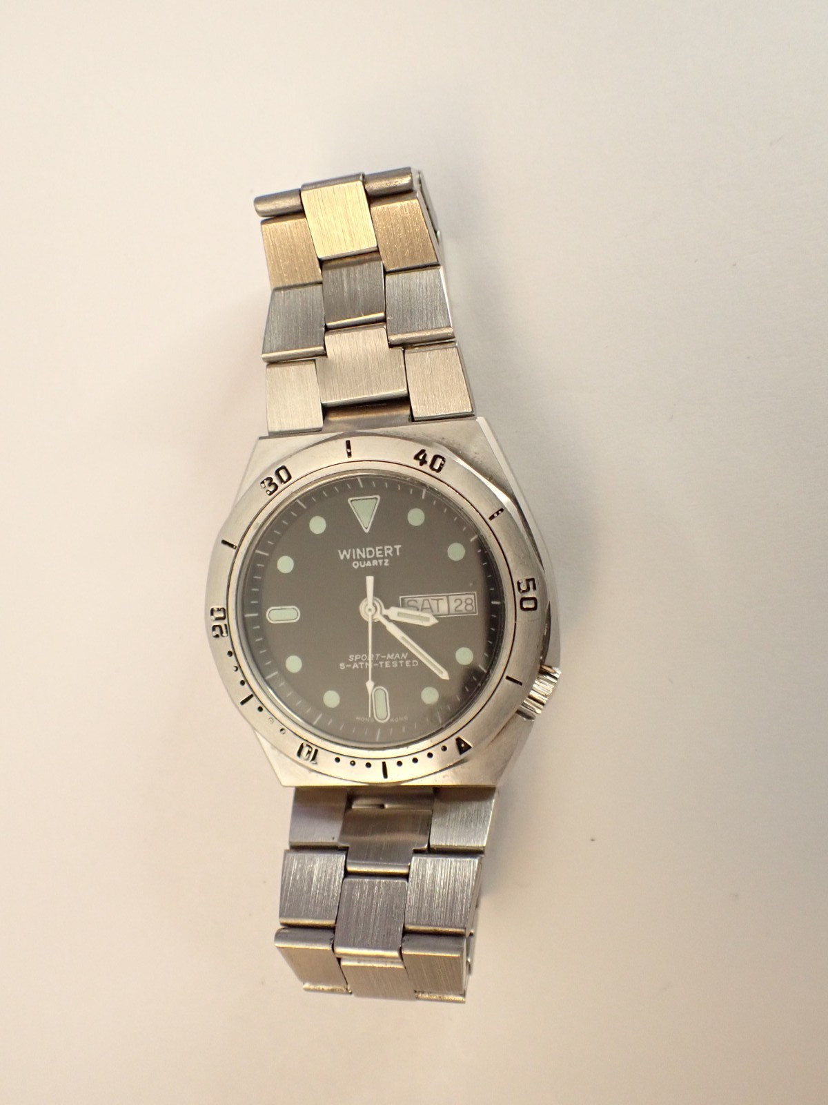 WINDERT Sport-Man Quartz Diver Rotating Bezel Day/Date Unisex Wristwatch
