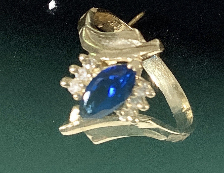 New 10KT stamped yellow gold marquise September birthstone ring women size 8.25