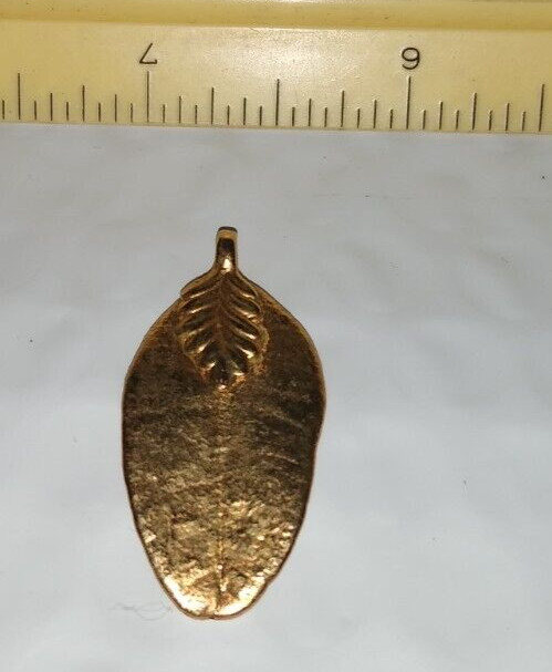 Real Leaf dipped in gold? ~ Pendant / Charm ~ 1 3/8″ long see pics
