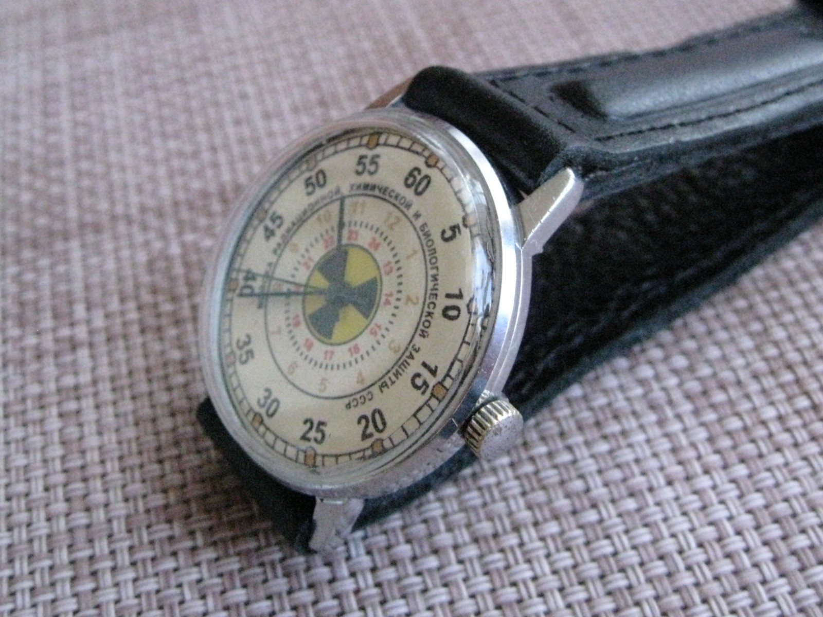 Wrist Watch vintage Raketa 2609.HA Radiation troops, Soviet Military watch