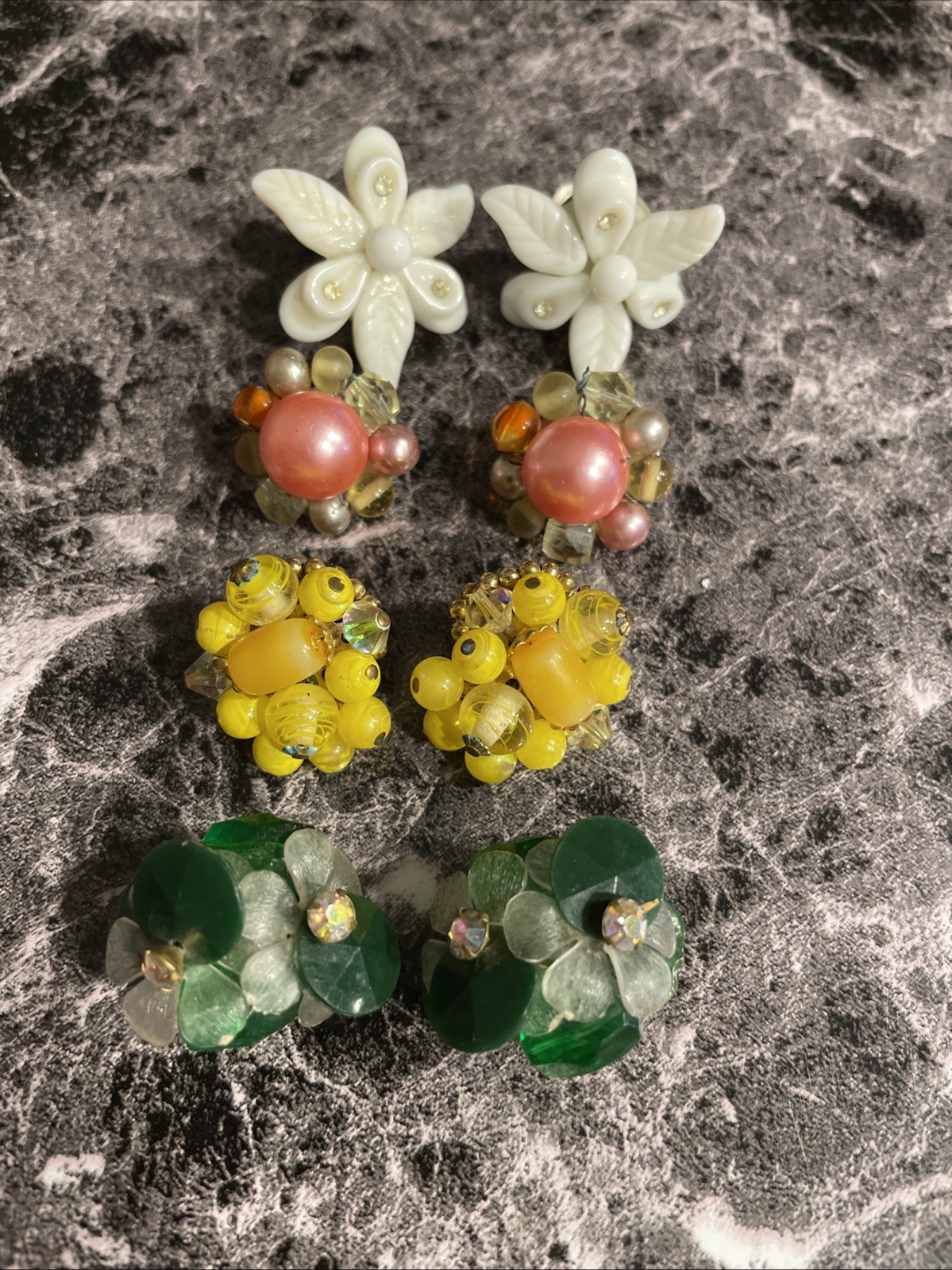 Vintage Beaded Crafting Clip On Earrings Parts Repair Jewelry BB-20