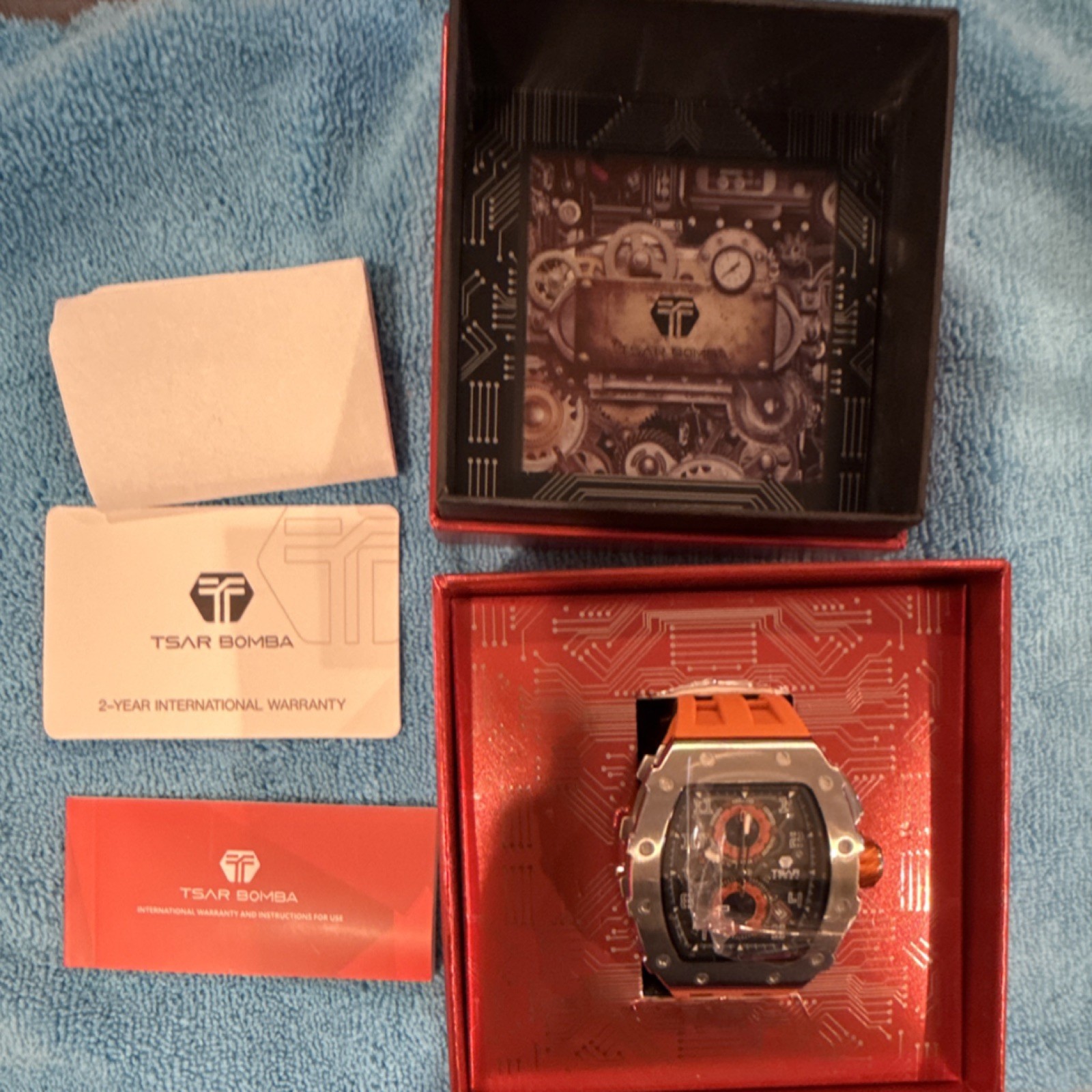 TSAR BOMBA Men’s Sports Quartz Wristwatch Orange Silicone Strap 50M