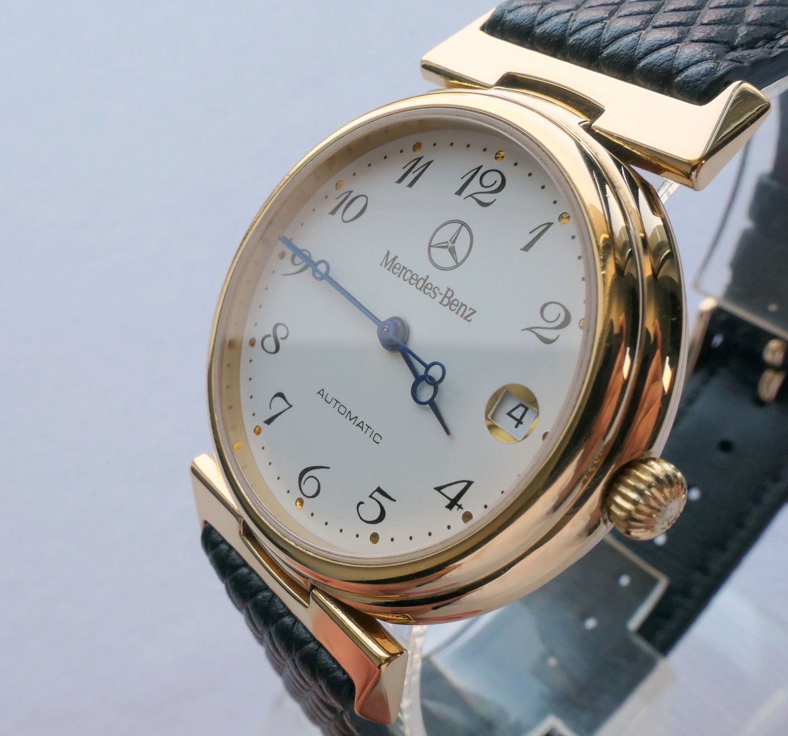 Mercedes Benz Made in Germany Classic Car Accessory Luxury Swiss Automatic Watch