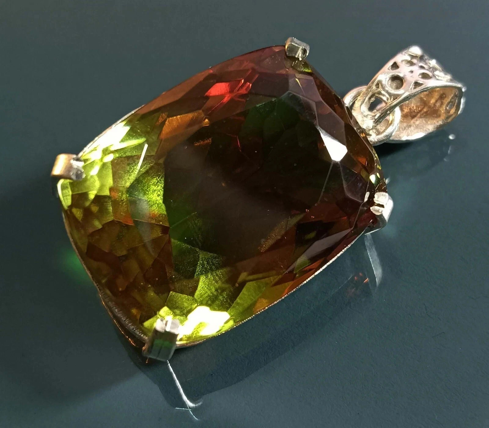 44 CT+ 7 Color Change Alexandrite Pendant 925 Sterling Silver Plated Jewelry
